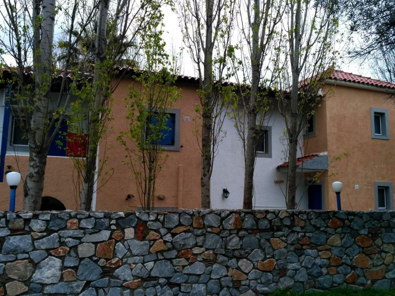 9 Musses Hotel Apartments Skala Mistegnon Exterior photo